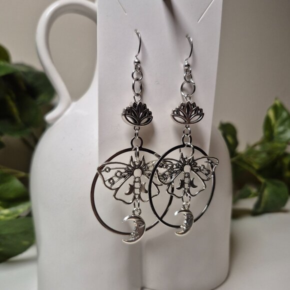 Lotus Lunar Butterly Silver Boho Earrings - Handmade - Picture 4 of 4